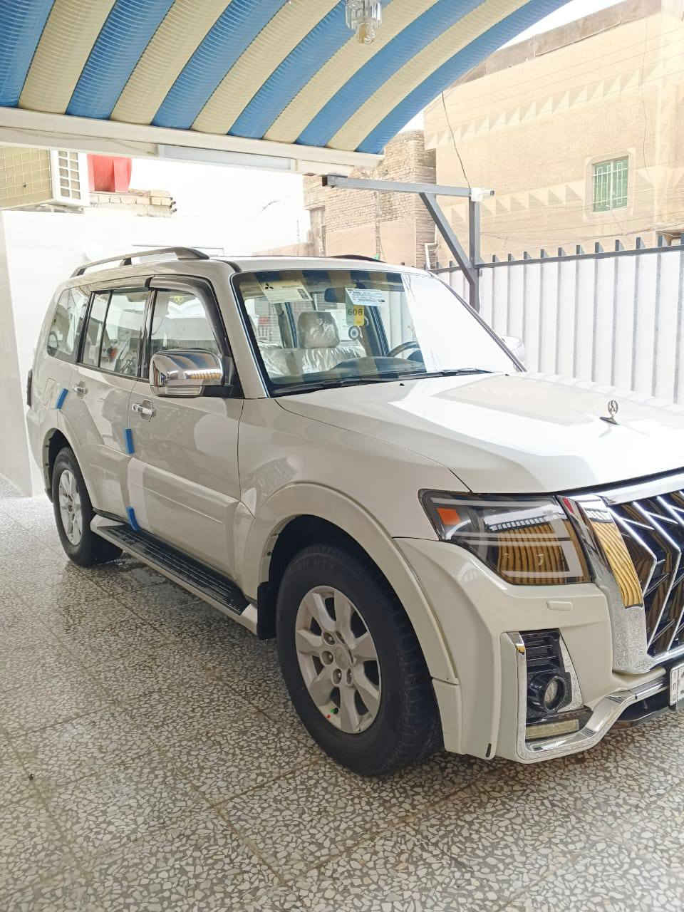 ﷽

الأسم / باجيرو حبتور 
الون / ابيض صدفي
موديل / 2010
حجم المحرك / 3500
السعر / 143
مواصفات حبتور فول واحد علا واحد 
1 / شاشه تاب أصلي 
2 / كامره خلفيه دواره
3 / تحكم استيرن جهتين
4 / 7 راكب 
5 / كشنات جلد 
6 / كشنات كهربائي 
7 / تبريد البيانو
8 / لد أمامي
9 / تخم تاير جديد مشلن 
10/ تخم ويل 18
11/ دوشمه على بلاد
12/ سياره فتحه سقف 
13/ حساس خلفي 
14/ مري شفط 
15/ مري ام الشاره 
16/ منظومه زنون
السياره خليجي كفاله عامه من الدعاميه الى الدعاميه 
كير مكينه صدر  كله كفاله
سياره شرط احله من صور بعد
رقم بغداد الدولي بسمي هزه جديده فحص جديد
سنويه جديده
الاستفسار ***********
مكان بغداد حي النصر
