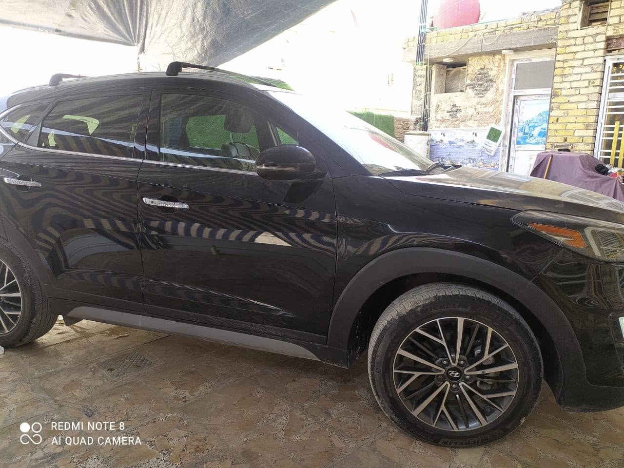 للبيع سيارة توسان امريكي لمتد  موديل ٢٠٢١ فول مواصفات ماعدى الفتحة تبديل بنيد الأمامي ماشية ٣١  
باسمي تحويل ثاني يوم  
*********** تلفون
