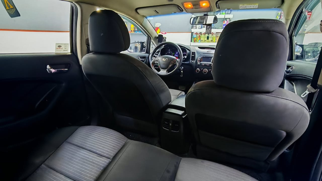 السلام عليكم 
كيا سيراتو للبيع موديل 2014 كلين بدون اي تبديل او صبغ او بارد
اللون اسود 
مواصفات نص
حساسات امامي خلفي / كامرا خلفية بلاد / مري شفط
محرك وكير شرط بلاد وما مفتوح 
صدر السيارة جديد وتايرات جديد 
رقم سليمانية جديد بأسمي 
وبيهة بطاقة بانزين 
السعر 122 وبيهة مجال بسيط 
العنوان كركوك 
رقمي / ***********
0️⃣7️⃣7️⃣0️⃣6️⃣5️⃣1️⃣4️⃣4️⃣7️⃣9️⃣
