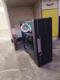 الكيس البيع السعر 350 الف وبي مجال المعلج. i3  10400 f الكارت. 8G.  RX...