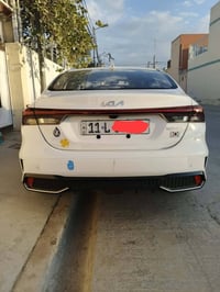 كيا K5 • محرك ١٥٠٠ • ماشي ١٧ الف