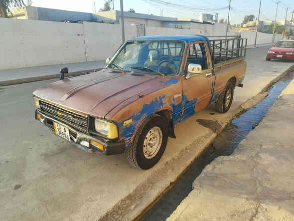 سلام عليكم
البيع موديل(82)ابلادي كربون بانزين رقم مسطره شرط التحوين مكينه كير خير من الله 
السعر 40$ بي مجال 
مكلف بل نشر تصال ع رقم
(***********)
