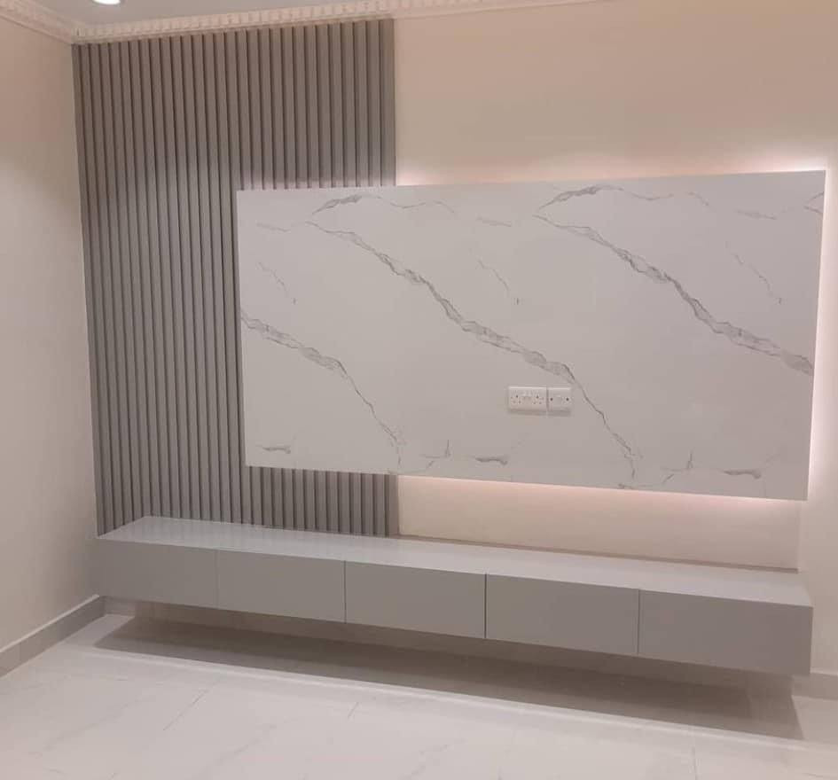 السلام عليكم
صباغ اشتغل داخل 
وخارج أنواع الصبغ 
والتصليح بسعار مناسبه 
عمل جبس بورد كافه الديكورات 
وعمل طلاء الأسطح بلوتر ستوب
الرقم الاستفسار خاص *********** مفتوح(يوجد كادر استلام بنايات عماره مدارس إشراف مهندس)
