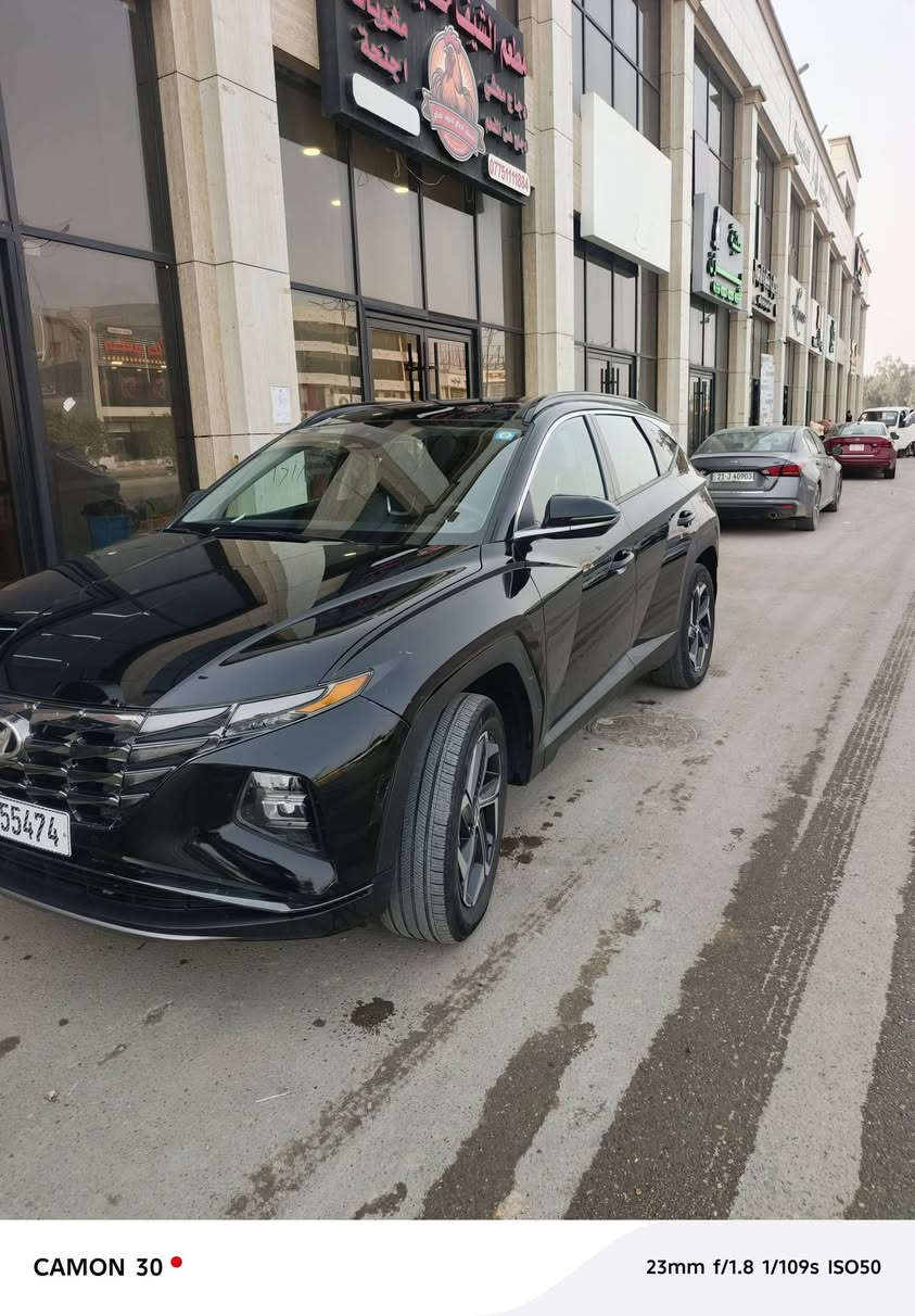 *إلسلام عليكم مكان السيارة ديالى بعقوبة 🍊
سيارة هيونداي توسان 2024 بلكن فول مواصفات أعلى مواصفات بالتوسان تقديم وتأخير بالبصمة
رقم بغداد باسمي تحويل مباشر
- فئة: بلكن هايبرد وشحن منزلي فول  أعلى مواصفات
- لون: أسود
- كيلومترات: 40.000كم
- دفع: رباعي
*السعر: 185
*للتواصل:* [***********
*الموقع:* [ديالى بعقوبة]
السيارة بدون صبع فقط طخة بسيطة بالباب الأمامي كلين
