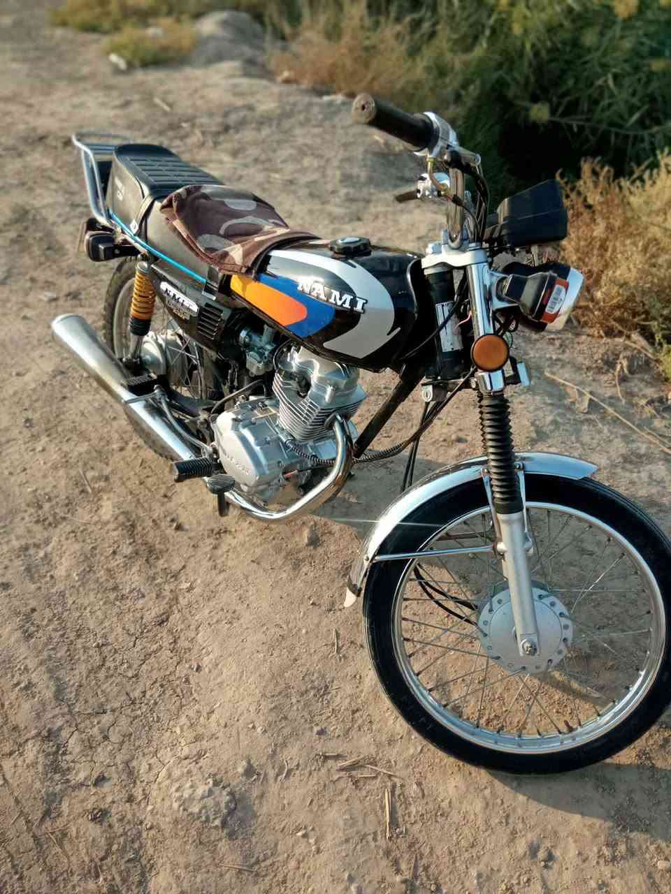 ليفان احمد شهاب  اصل إيراني
موديل 21 أوراق اصولي 
لون اسود اصل
ليفان معروفه مواصفاتها
نضافه فوول مابيها اي نقص
السعر 800 وبيها مجال
المكان بابل /حله /مركز
الرقم : ***********
