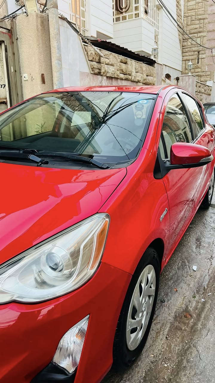 تيوتا برويس(c) 2016 
كلين تايتل 
السيارة كاملة من كلشي على اخر حبه
كامرة امامي + خلفي (داش كام )
هايبرد  ( بانزين + شحن ) هجين
سيارة اقتصادية انسه البانزين 
ب125 وبيها مجال للوجوه الطيبة 
للاستفسار ***********
