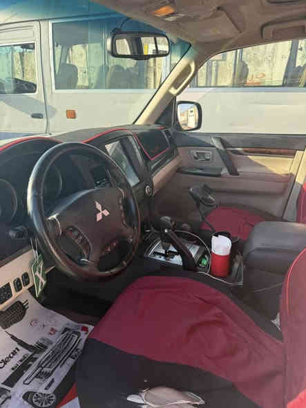 باجيرو حبتور موديل 2014 ، مچفية على طين ، رقم اربيل ، غاز وبانزين ، السعر 129 ورقة ، مكانها الغزالية - مدير الامن 
رقم صاحبها للاستفسار: 
***********
