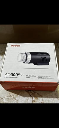 اضاءة AD300pro • مانع اهتزاز • بغداد ابو غريب