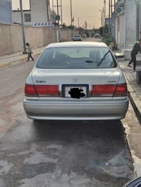 كراون • ٢٠٠٢ • بصرة