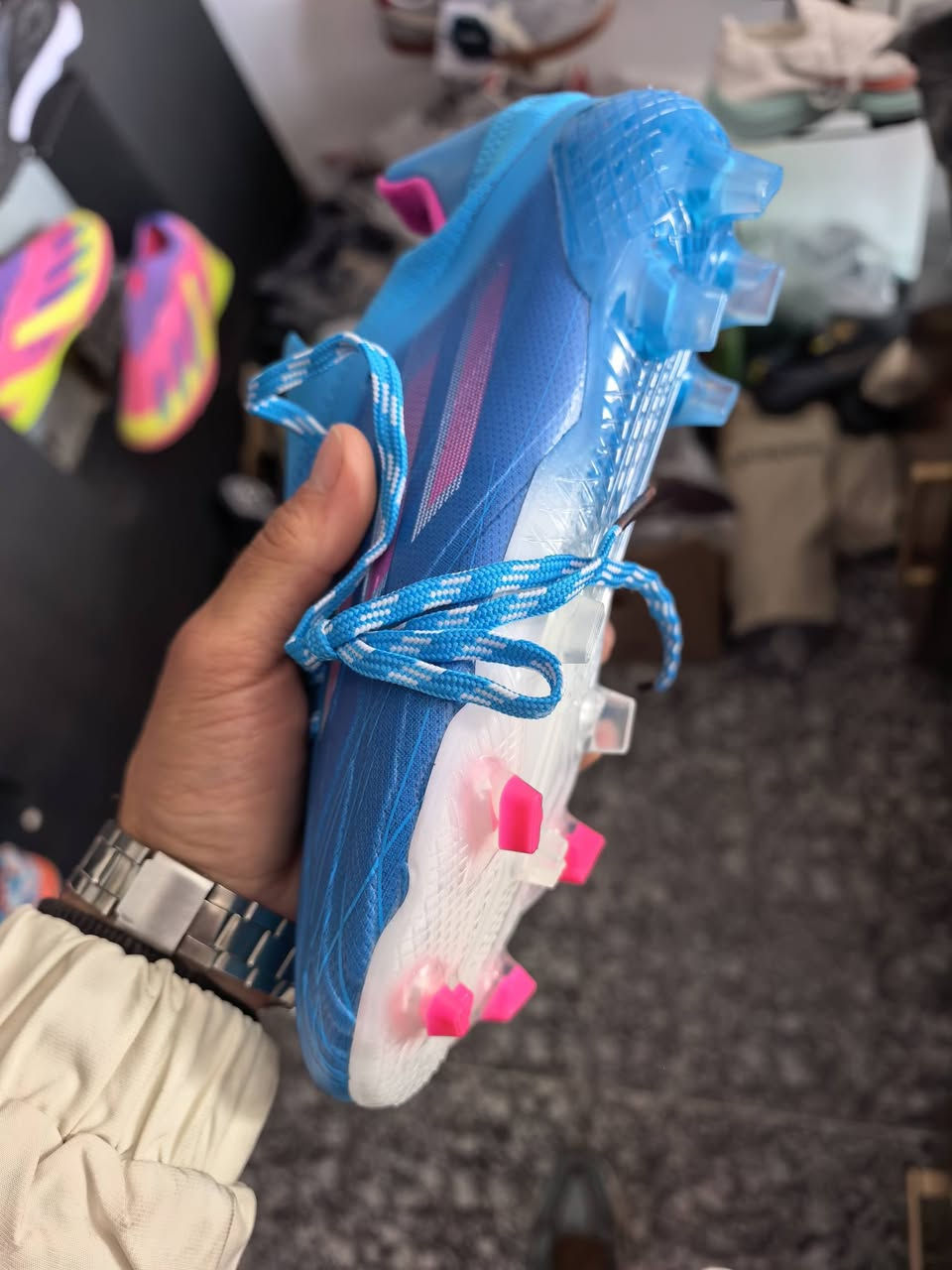 ستد فيتنامي قياس 40
تصفيه   20 الف ويا التوصيل


**إذا كنت صاحب هذا الإعلان وتريد حذفه لأي سبب، رجاءا أرسل رسالة إلى الدعم الفني**