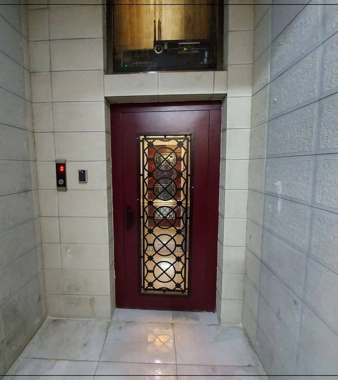 🏢شقة للبيع
📍 كرادة قرب تقاطع المسبح 
⭐طابق 4 مصعد 24 ساعة 
⭐مساحة 165
⭐ غرفتين وصاله ومطبخ وحمام حديثة 
⭐هية واثاثها تنباع 
💸السعر (280 )مليون

📞للاستفسار الاتصال على الرقم متوفر واتساب أيضا 

📠***********

🍀نستقبل كافة العروض 🍀
( تجاري /زراعي/ بيع/ ايجار )
