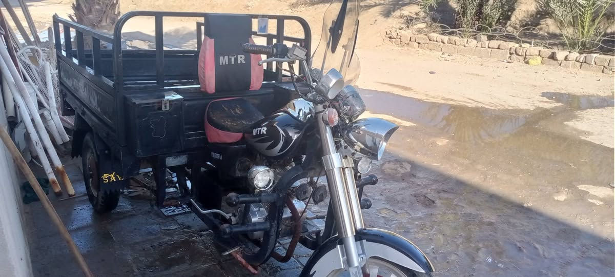 السلام عليكم 
اعاده النشر لل مرة الثانية بسبب الاوعود الكاذبة 
ستوته MTR حلوه ونضيفه رقم انكليزي ب اسمي سنويه 2025 تصقط بل 2030 ستوته لل شغل قويه ولل جمبزة تخبل مديل 14 شاصيها يخبل وبي الوحه مال رقم الشاصي بديها قوي محرك يخبل شلعتها بعد احلى كهربائياتها كلها شغاله من البدايه لل نهايه السعر 1.800 وبيها مجال لل طيبين وما يتعبوني رقم التواصل فقط واتساب ***********
