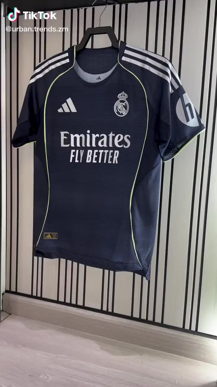 #متوفر_طقم_الريال_2026_الاصلي
تجهيزات قمر النجف الرياضية 
#تجهيزات_رياضيه
#تجهيزات_رياضية 
#برشلونه
#ريال_مدريد
#ميسي
#رونالدو
@أبرز المعجبين


**إذا كنت صاحب هذا الإعلان وتريد حذفه لأي سبب، رجاءا أرسل رسالة إلى الدعم الفني**