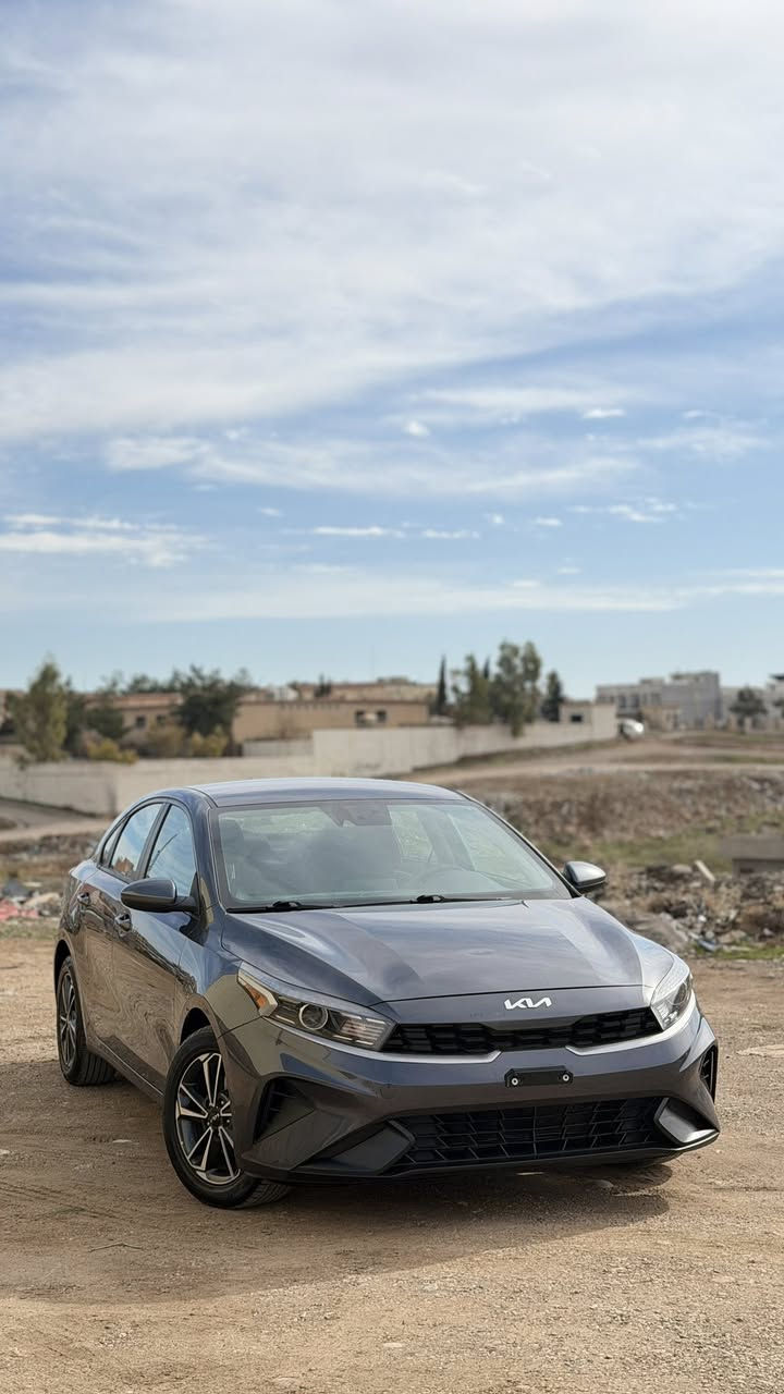 سلام عليكم
كيا فورتي 2024
مواصفات معروفه 
سيارت كلين من دعاميه لل دعاميه 
بدون صبخ
ارباكات سليمه
سعر143
عنوان عقره معرض زينه 
***********
