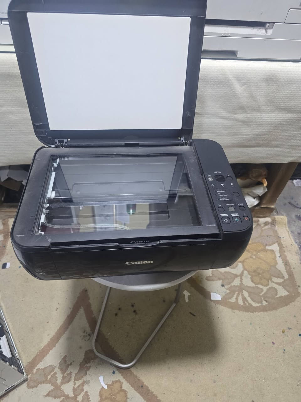 طابعتين كانون وhp بحاله جيده نقص كاترجات فقط سعر الواحده ٢٠الف
الكانوmp280
وhp3525
توصيل كل المحافضات


**إذا كنت صاحب هذا الإعلان وتريد حذفه لأي سبب، رجاءا أرسل رسالة إلى الدعم الفني**