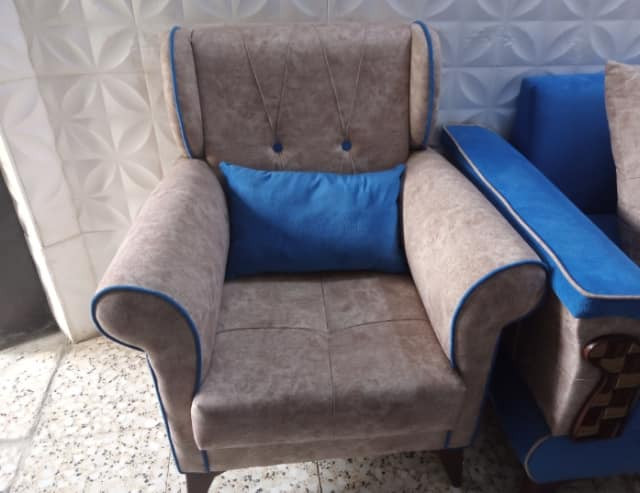 تخم للبيع فلكه حي النصر ببغداد 600وبي مجال بسيط 10مقاعد


**إذا كنت صاحب هذا الإعلان وتريد حذفه لأي سبب، رجاءا أرسل رسالة إلى الدعم الفني**