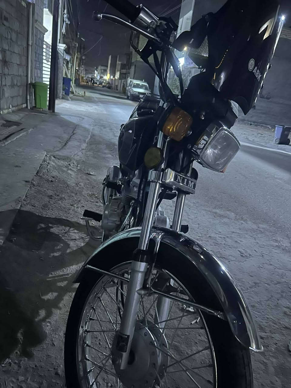 السلام عليكم دراجة نامة شلامجة دراجة كاملة مناقصة اي شي ومرتبة مكان بغداد البياع سعر ٦٥٠ وبيها مجال للطيبين موديل ٢٤ رقم  ***********
