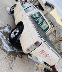 نيسان بيكاب • ١٩٩٠ • مكينة ٢٠٠٢