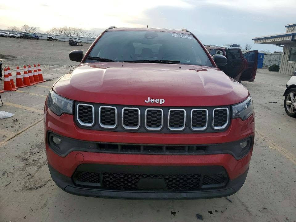 مزاد يوم  الاثنين المصادف 6/22
🚘 نوع السياره: جيب - كمبس

🔹️الحادث / الضرر : كما موضح بالصوره
🔹️الموديل: 2026
4اسلندر : 2000
⚠️ علما هذا نموذج بسيط من السيارات التي تعرض في المزاد يومياً 
- نوفر لكم شراء السيارات مباشرة من مزاد كوبارات و IAA الامريكي باسعار تنافسية 
التواصل واتساب أو اتصال على الارقام التاليه 
العنوان الديوانيه .قضاء غماس.شارع الصافي مجاور مدرسه يافا
التواصل واتساب أو اتصال 
***********

