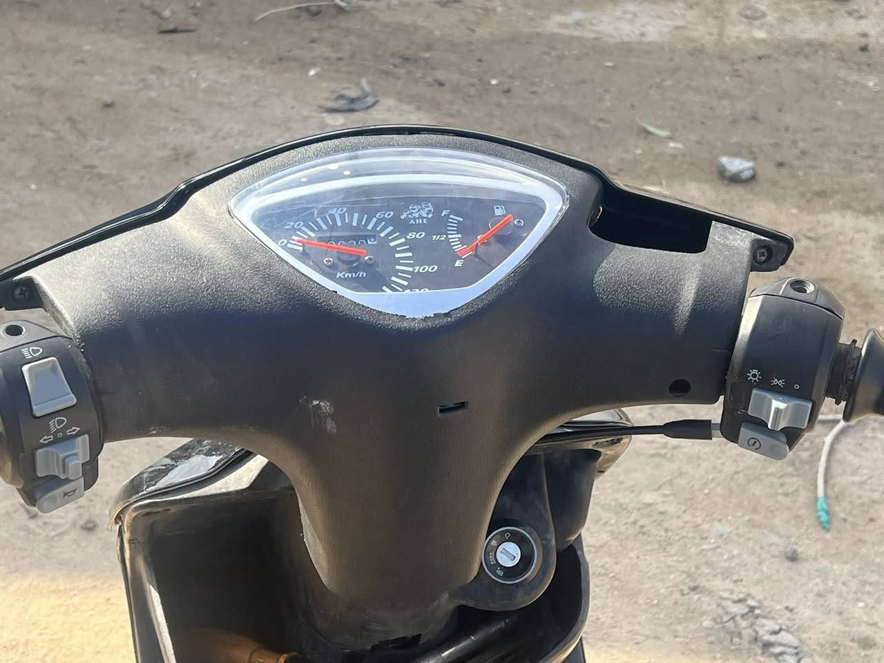 سلام عليكم ماكس عدله نضيفه جاهزه من كهربائيات من مكينه شلعه ومعدل شك كاعد ناعمه وحلوه ب 450 وبيه مجال للتواصل ***********
