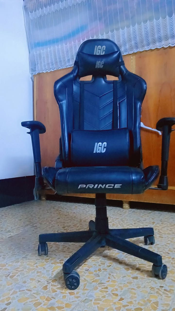 السلام عليكم  عندي كرسي جمينج من شركة 
IGCكل شي بي شغل السعر 115بي مجال  للاتصل او الاستفسار على هذا الرقم  ***********
