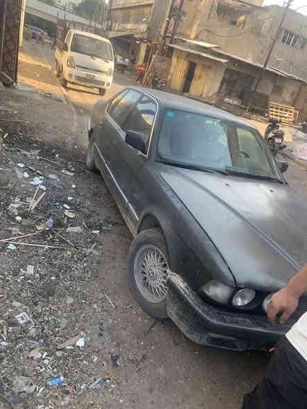 السلام عليكم من رخصت الكروب 
بي ام 735 للبيع 
كير مكينه شرط تبريد ثلج 
تخم تاير
غرفه نضيفه 
صدر امامي خلفي سبعين بلميه خير من الله 
لايت عالي ناصي اشاير بكلايت كله علبلاد 
طخه مابيهة السياره 
فتهة سقف 
شاشه وسستم كله شغال 
السياره خير من الله يوميه اروح ورجع بيهة 
السياره مابيهة اي نقص 
السعر 43وببهة مجال 
مو سعرهة بس مستعجل عله بيعهة 
***********
***********
