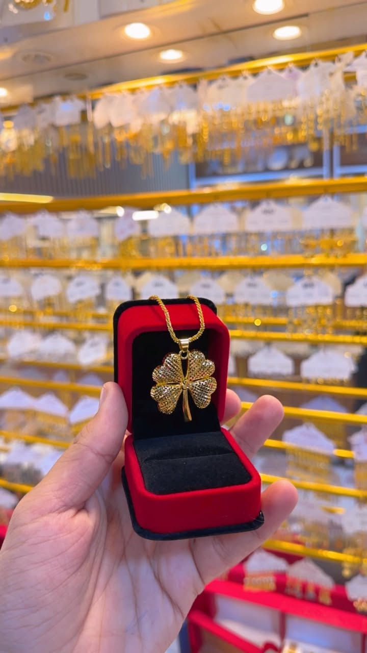 مساء الخير ❤️
وفرنالكم قلايد شوفو جمال سعررر 5000 الاف شرط ضمان 2 سنه كوالتي عالي ❤️🌹🌹
عنوانا بابل المسيب تقاطع مستشفى المسيب مجاور تنزيلات حمزه ❤️🌹


**إذا كنت صاحب هذا الإعلان وتريد حذفه لأي سبب، رجاءا أرسل رسالة إلى الدعم الفني**