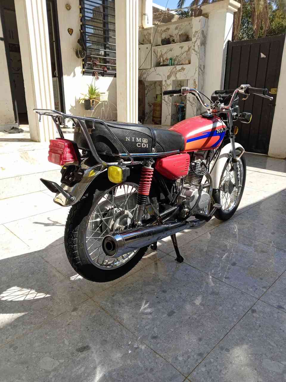 للبيع نامي اصلي 3احروف موديل 2024 جاهزه اي عيب مابيها شرط من كل شي كهربائيات كلها شغال سعر 600وبي مجال للشراي رقم ***********
