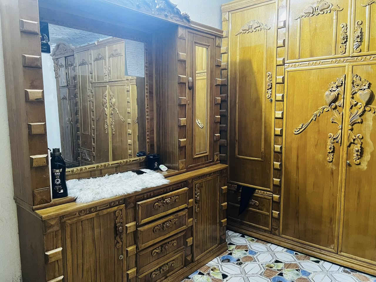 غرفة ام الست بيبان صاج للبيع للاستفسار اكثر اتصل على الرقم ***********
