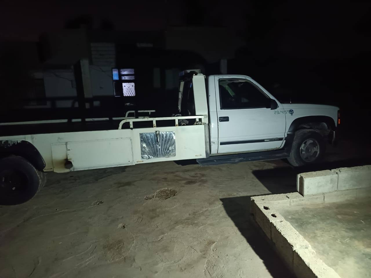 جمسي للبيع محرك ٨ سرندل كير700 شرط علشغلل رقمه بغدادالماني بلسنويه كرين انقاذ وديزل يستلم حصة كاز***********السعر٧٠ ورقه ومراوس وي كرين حرامي يرهم
