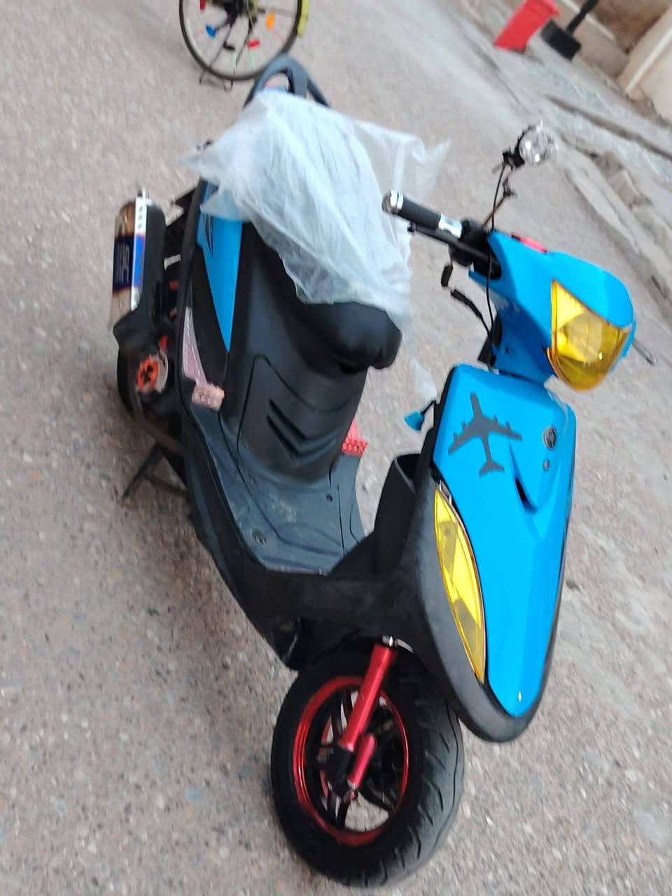 سلام عليكم ماكس البيع دراجه  كامل من كلشي نكره سلف بكل وقت مكان العماره المجر اكبير مكينه بلاد ما مفتوح برغي سعر ٧٠٠ رقمي ***********
