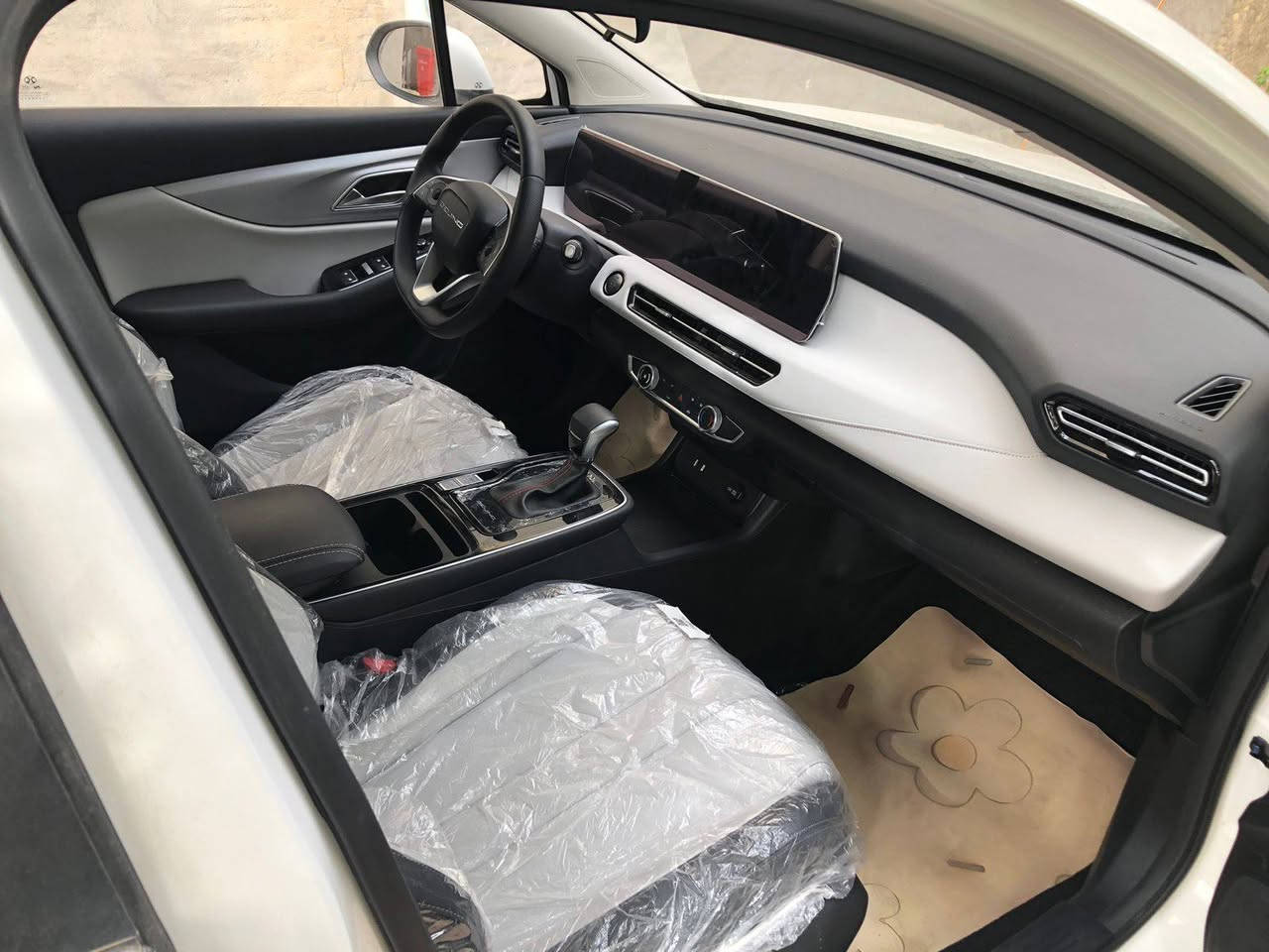 السلام عليكم
للبيع (زيرو زيرو) مديل 2026
بايك-PLUS-U5 حره استلام شركة ترقيم جديد بسمي تحويل ثاني يوم فول مواصفات عده الفتحه السيارة مماشيه مكاني واسط كوت 
السعر 150 للأستفسار ع رقم
***********
***********
