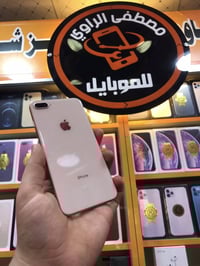 ايفون 8 بلاص ذاكرة 256 الجهاز شرط كله بلادي  فقط بطارية 100 مستبدلة اص...