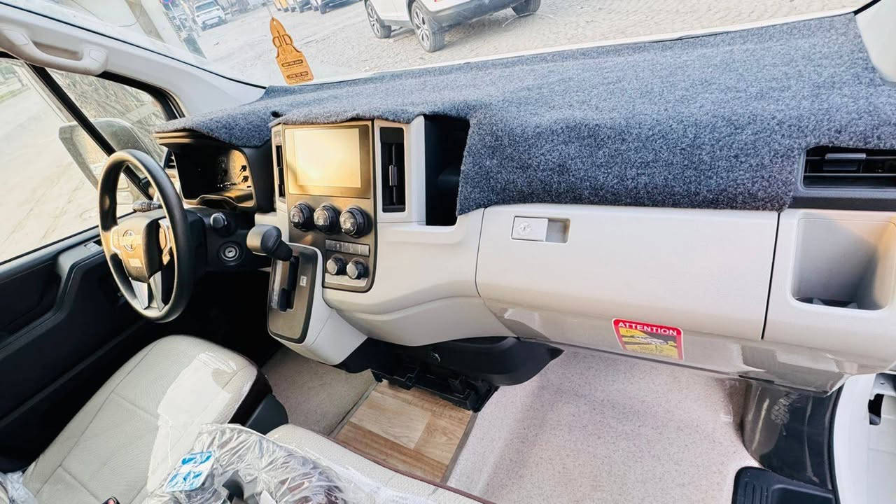 هايسه للبيع اومراوس بسياره حديثه موديل ٢٠٢٥ نص فول ماشيه٣٠٠٠
كير اوتماتيك
باب كهربائي
دوشمه ارضيه وكشنات كامله درع جديد
السياره باسمي
مكفوله كفاله عامه
رقم أربيل 
العنوان بغداد
اتصال عله الرقم فقط
***********
