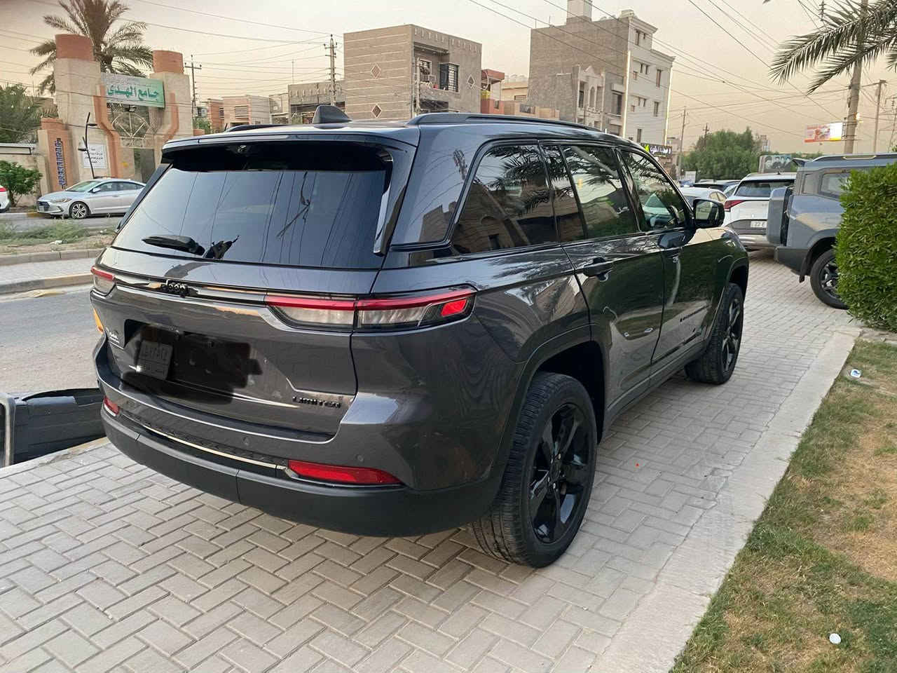اقساط اقساط اقساط
ترهم بمقدمة زينة والباقي حسب الاتفاق
جيب لمتد فول مواصفات موديل 2023 
قطعتين صبغ جاملغ وبنيد 
***********
