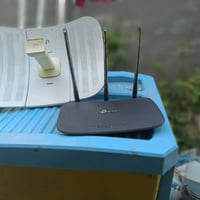 راوتر وصحن اصليات  للبيع نضيفات بدون فيش مابيهن ثنينهم ب45            ...