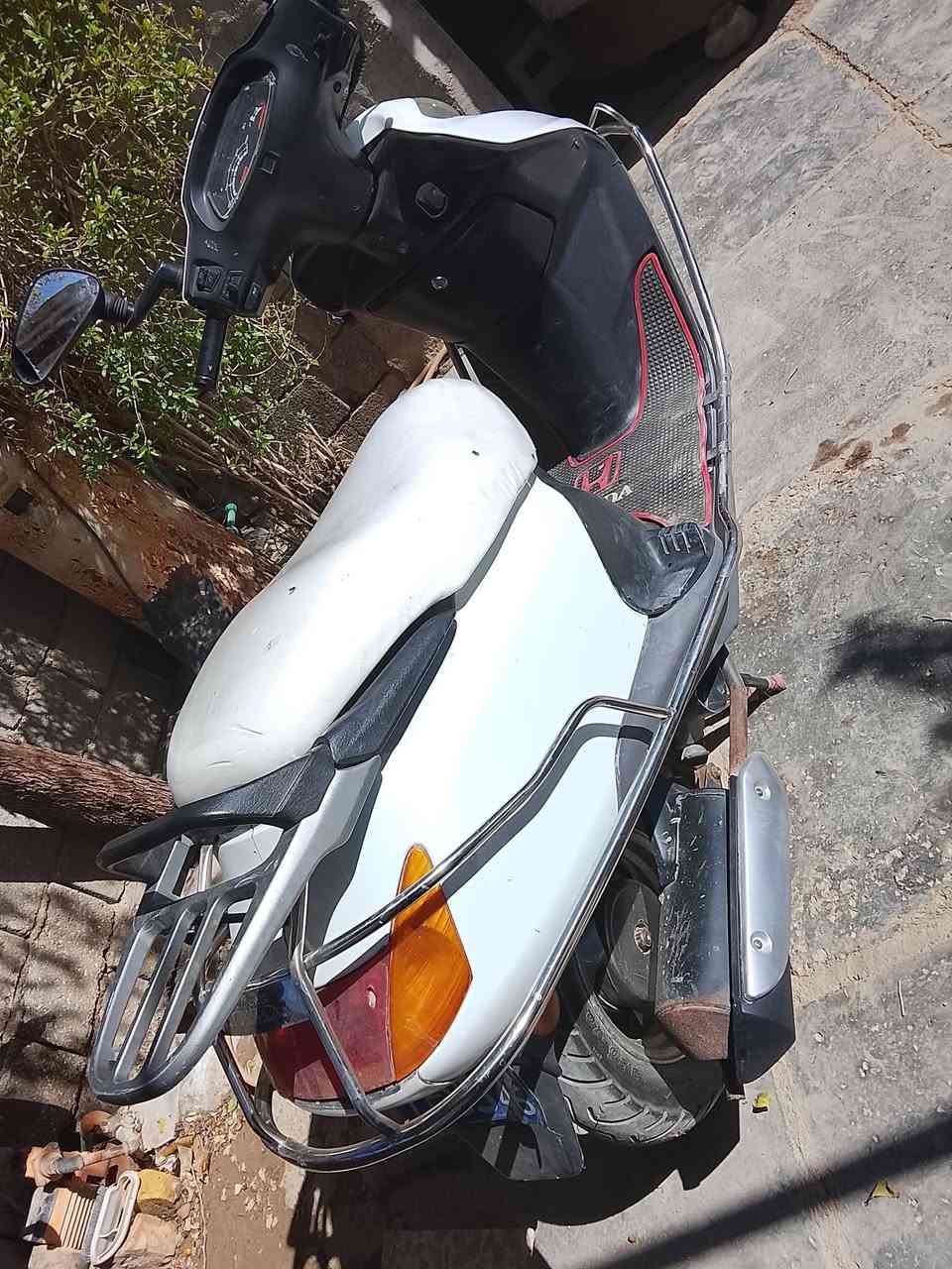 سلام عليكم سبيسي نضيفه سلف هندر شقال كهرابائياته كله شقاله زوج تواير جدد مكينه مامفتوحه ماعوزه كلشي مكاني سعر خاص كوت شارع النفط هذا رقم الهاتف *********** ولشراي يدلل
