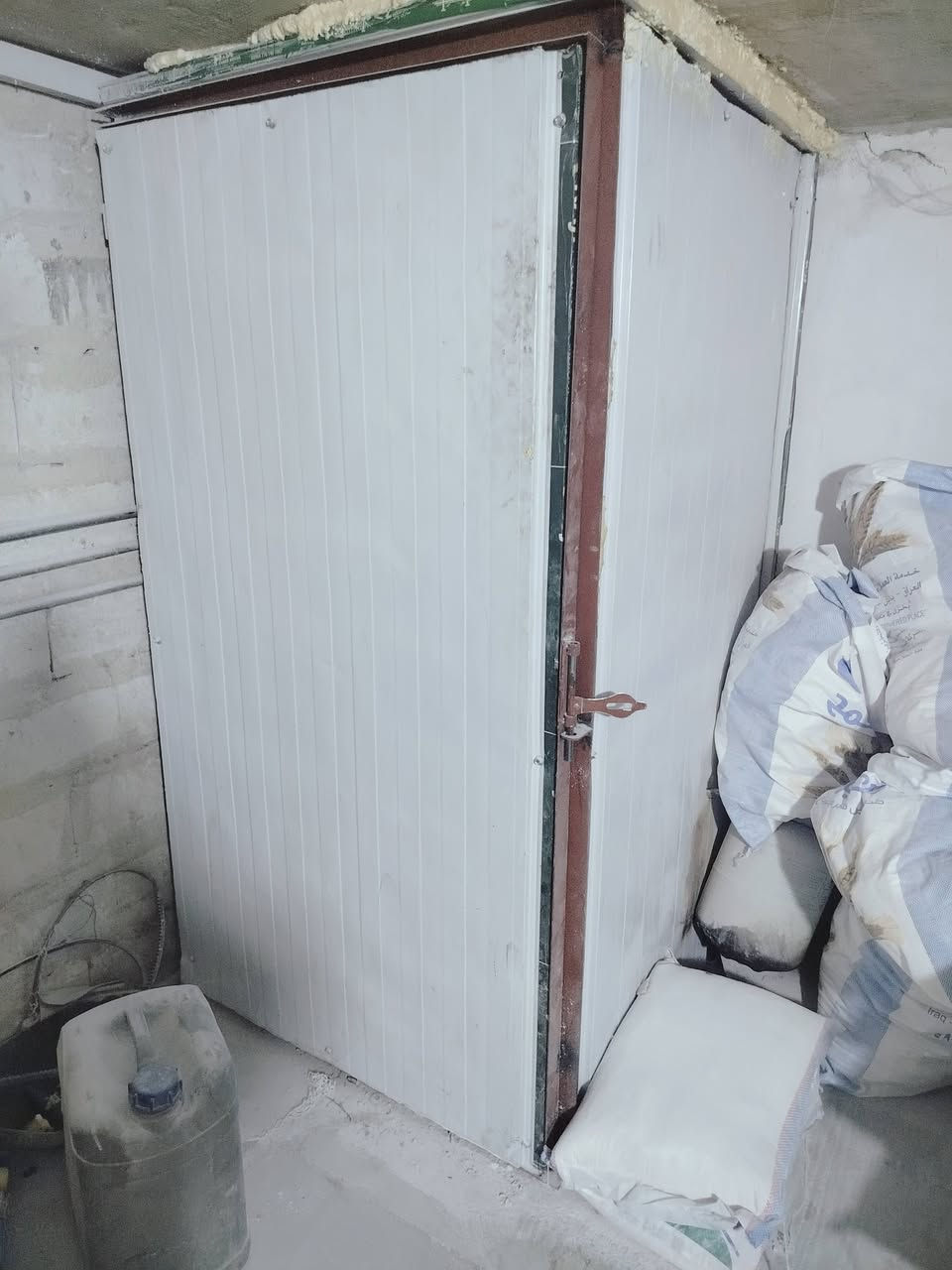 السلام عليكم فرن كهربائي وعرباين وتزكا وصواني للبيع شلع ‏‪***********‬‏مكلف بالنشر
