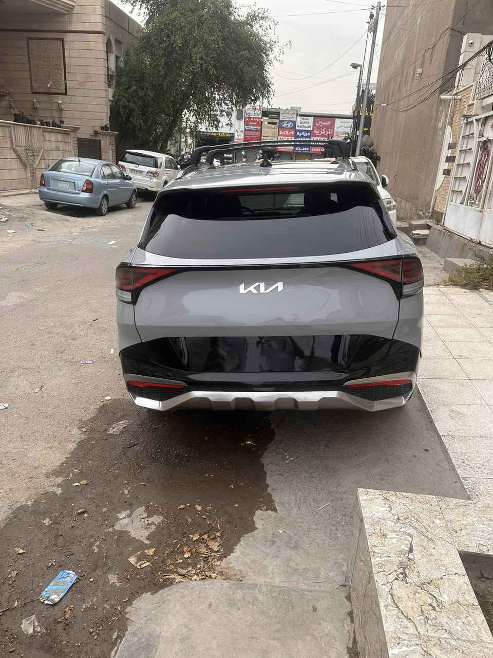 السلام عليكم
سيارة سبورتج برستيج موديل 2024
سيارة فول مواصفات وارد امريكي 
الحادث / جنطة ودعامية الامامية 
بيها ايرباك درگة 
ماشية السيارة 32 الف
الموقع / جميلة مقابل مستشفى مارينا
السعر / 215
الاتصال/ ***********
