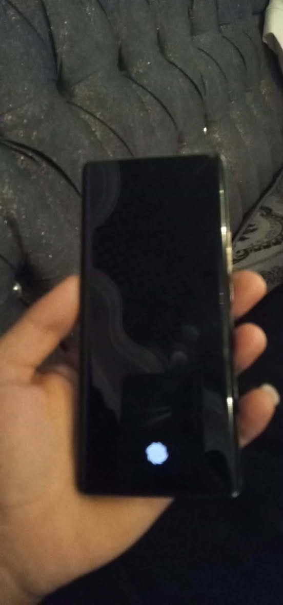 انفنكس نوت 40 برو ب 160 الف بي فطور ممئثره من فوك بيع او مراوس 256 رام 13 مكان بغداد الدوره ***********
