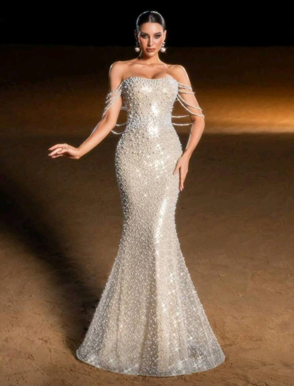 السلام عليكم هذا الفستان اختي اخذته من شي ان ب١٥٠ دولار للمهر تالي خطيبها مخلاها تلبسه اختارلها غيره بس ع كد التكدير قياسه سمول الي تريده بنات ب١٠٠ ميخالف واني ادزلهيا هم كله جك يدوي ليلو من طول ليطول داير مداير كلش راقي ونازك


**إذا كنت صاحب هذا الإعلان وتريد حذفه لأي سبب، رجاءا أرسل رسالة إلى الدعم الفني**