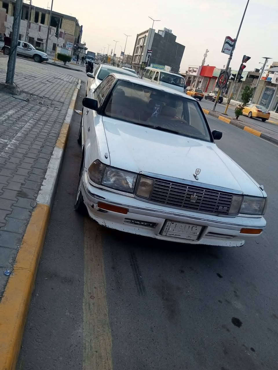 سيارة هارتوب موديل 91سنويه 28
مداور ثاني يوم كير محرك مكفولات
مكفوله من الضربه والصبق حداديه 70بل ميه ***********الشراي يتصل السعر 40
