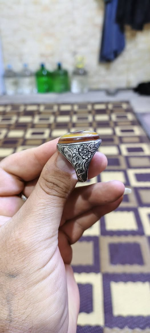 سليماني عين صريحه هندي طبيعي قلم زني البيع
تصال على الرقم ***********
