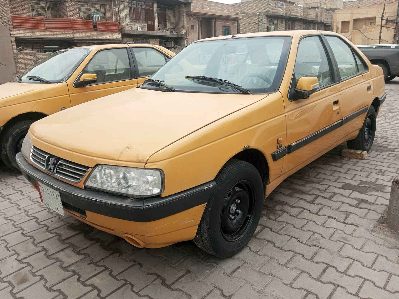 سلام عليكم البيع بيجو الميس موديل 15سيارة حلو تخم تاير صدر خلفي اميامي جديد كير جديد مكينة بيها خيط بخار بغداد مدينة الصدر سيارة 35 وبيها مجال ***********
