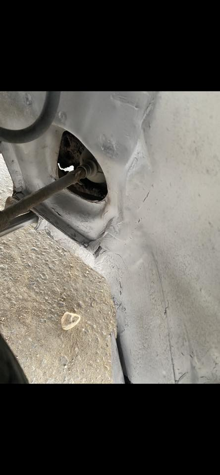 سلام عليكم ورحمة سايبه 2009 لقديم برايد.   كير ومحرك وحداديه امامي خلفي تخم تاير. باتري. كهربائيات لويات دبلات كلهن مكفولات بشرط   سنويه ل 30  رقم كربلاء. جديد هزه جديده ابسمنهً   سياره بدون ضربه ولا تبديل فقط بيه خيساتً بل بدي مكاني كربلاء لحر شارع الطاقه ***********  سعر 29$. ملاحضة تبريد ما يشتغل بيبان يرادلهنً ترتيبً شويه فقط تحياتي 🌷
