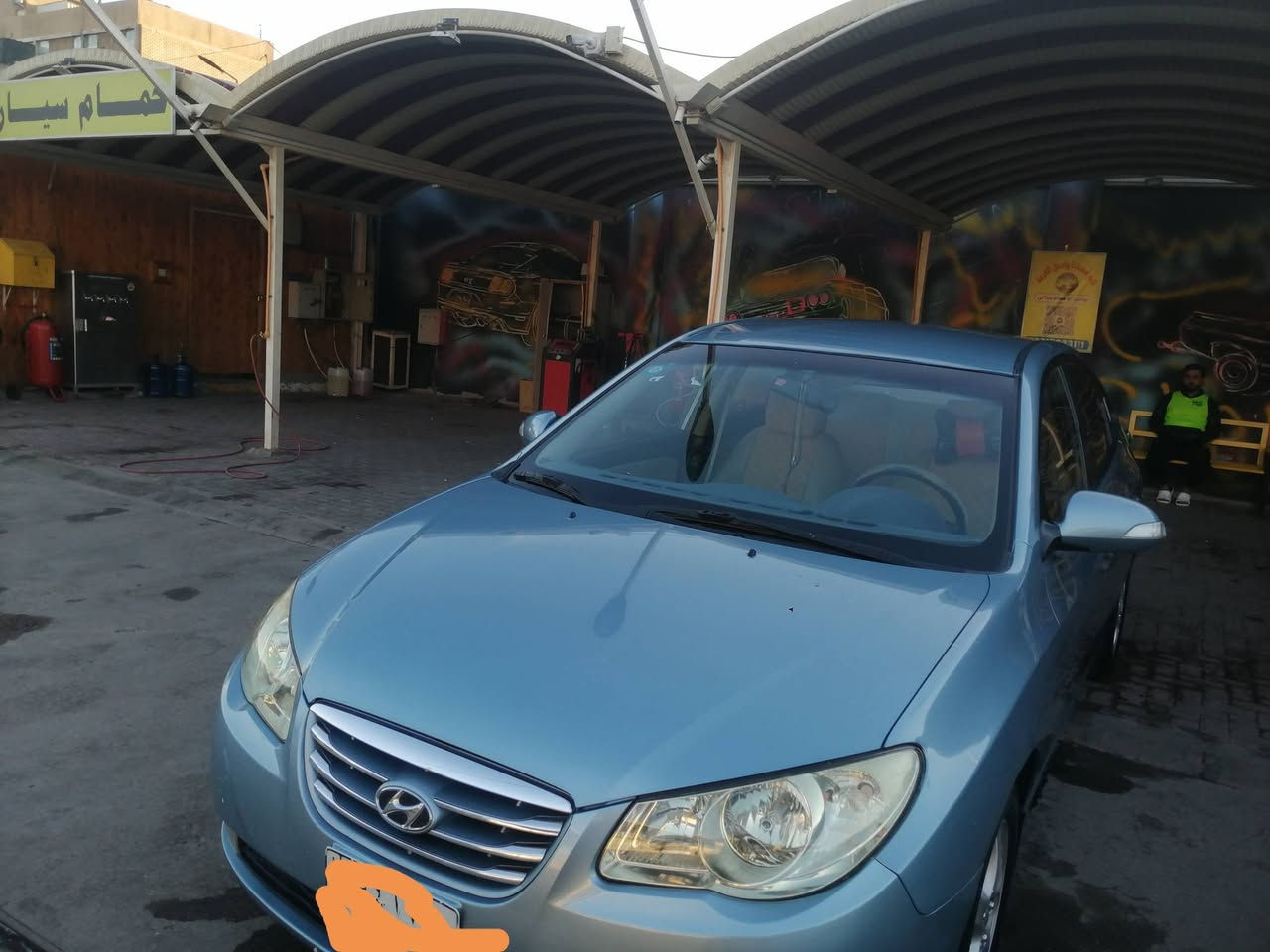 انتره خليجي مديل ١١ دكشن عالي محرك ١٦٠٠ حداده عامه دوشمه جديده الكشنات والارضيات والسقف والصندوق
السعر  ١٢٠ وبيها مجال
سياره بغداد.
تلفون.  ***********
