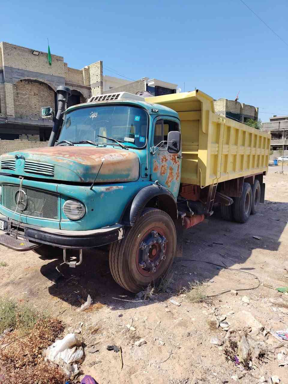 سلام عليكم للبيع أقجم موديل 1979 قماره بلاديه بس ملاحظات صبغ مجموعة البي نضيفه مكينه خير من الله كير, 111  نضيف

مكاني بغداد التاجيات

سعر 28 مليون 
رقمي ***********
