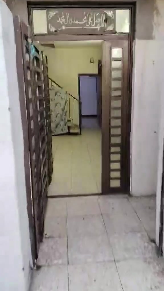 دار للبيع الحريه اربيع شارع الصحه  واجه 10 ,نزال 13 البيت زنجيل 
 
    للاتصال 
***********
