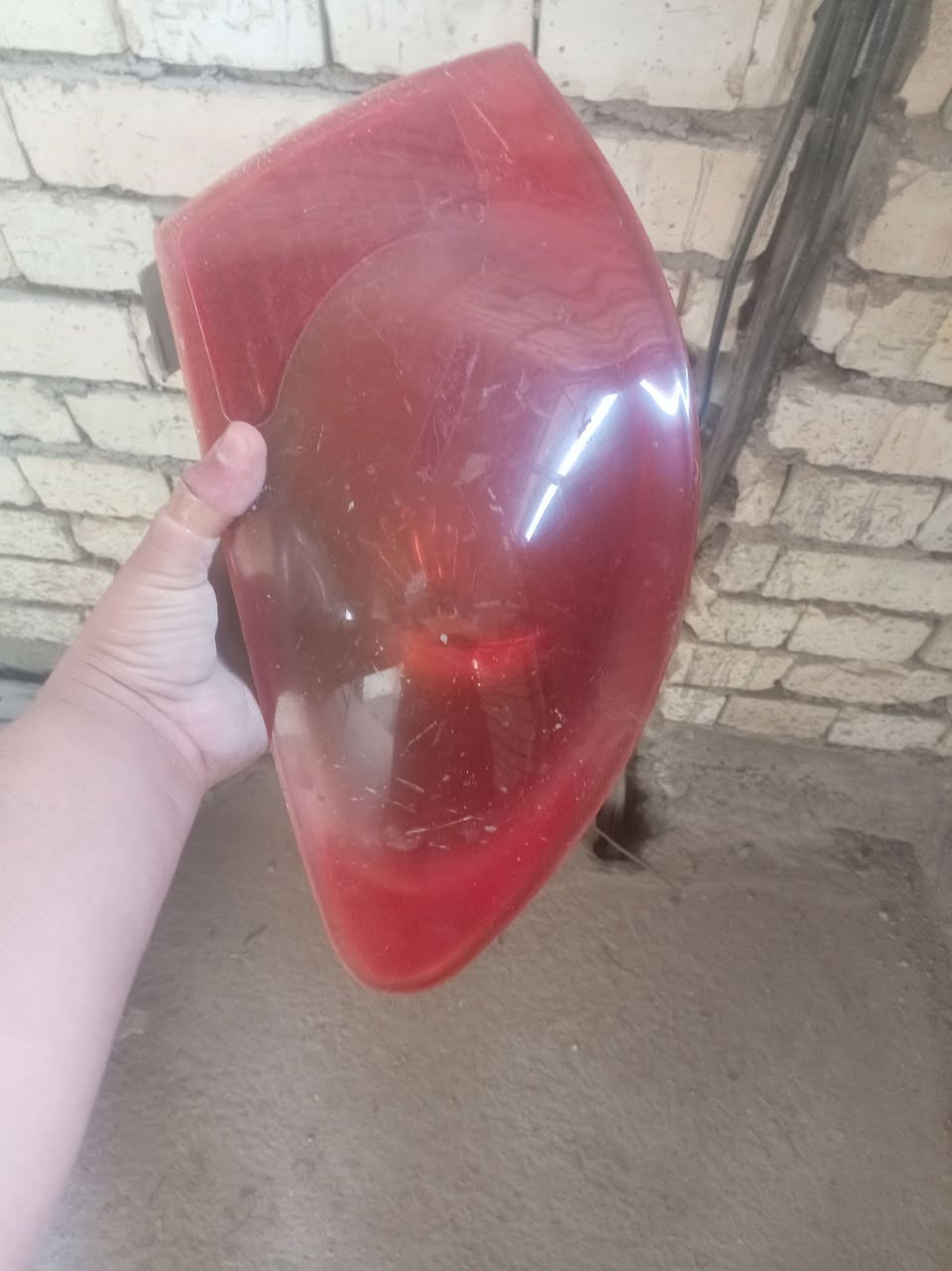 السلام عليكم اخوان عندي ذن الأغراض مال النترا 2010
بك لايتات واحد بي كسر زغير والثاني مبي شي موضح بل صورة وكمبريسر عاطل وبنكة ضعيفة يرادلهة كتف تقوية وقايش ويدة مال لايت والبقية معرفهن موضحات بل صورة اليريد شلع اليريد اليحتاجة بخدمتة مكاني بغداد الأمين


**إذا كنت صاحب هذا الإعلان وتريد حذفه لأي سبب، رجاءا أرسل رسالة إلى الدعم الفني**