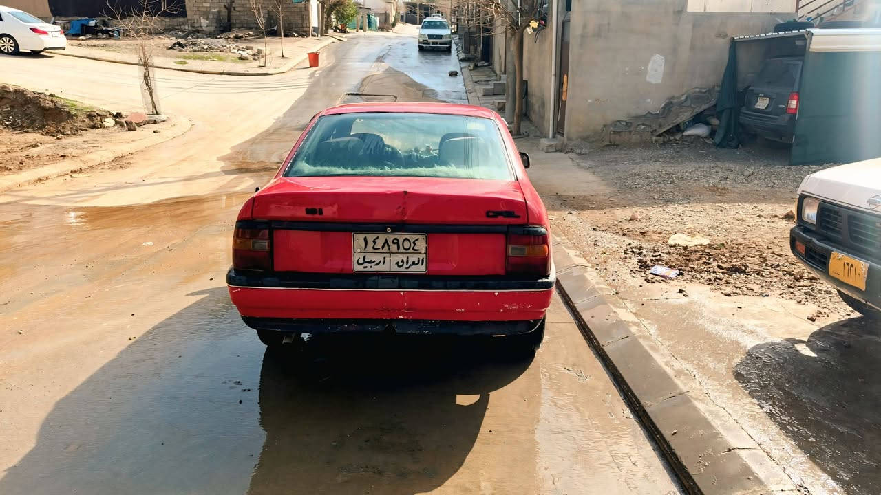 بەناوی خوای گەورە
ئۆپل ڤیکترا رەقەم هەولێر 
مۆدێل 1992
مەکینە 16قایش پان
سندوق
گێرو مەکینە بەشەرت 
دەعامی بۆ دەعامی بەشەرت بێ دەعمو لێ دراو سێ پارجەی کالبونەوە بۆیاخ کراوەتەوە لەسەر ساخە سەیارەیەکی بێمەسرەفە سەیارەکە تۆزێک خرامەی تیایە 
سعری ۳٥گەلا 
شوێن قەزای دووکان
ژمارەی ساحێبی ***********
